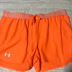 Women’s size L Under Armour shorts